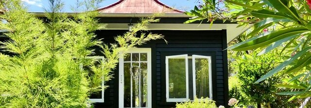 Historic Jade Cottage Front