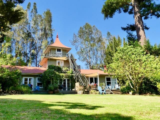 Pagoda Lodge front